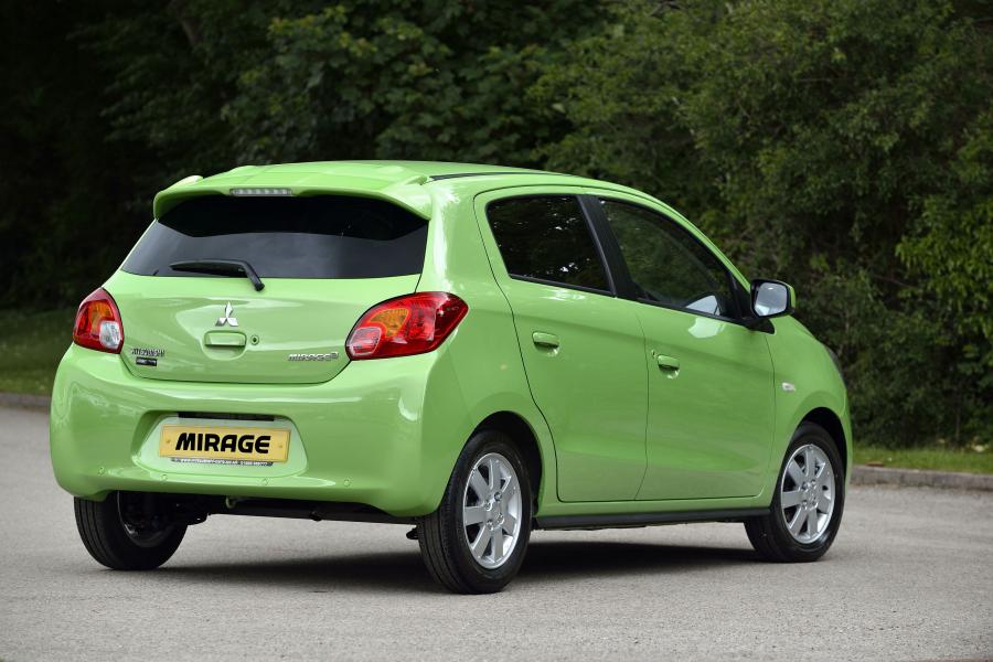  Mitsubishi Mirage 2013 года  (UK) (фото 11 из 31)